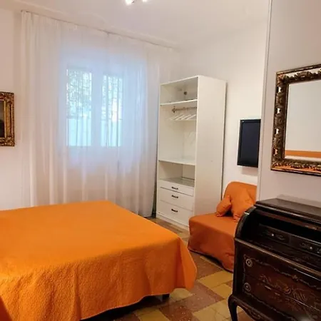 Machiavelli Forty Seven Appartement *